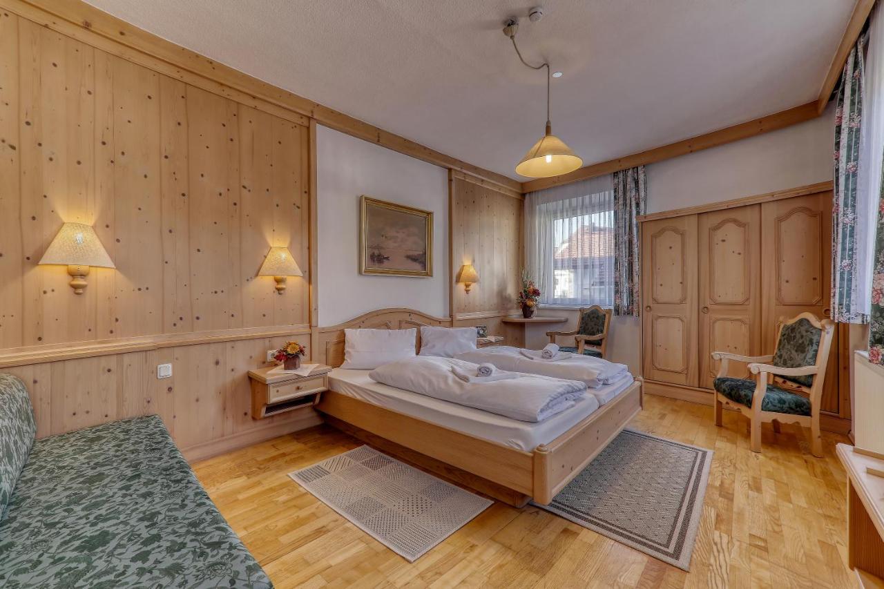 Hotel Bayerischer Hof Боденмайс Экстерьер фото